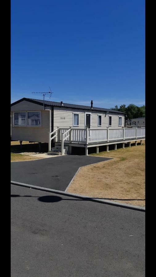 P&D'S Pearl Caravan At Tattershall Lakes Country Park Hotel Eksteriør billede