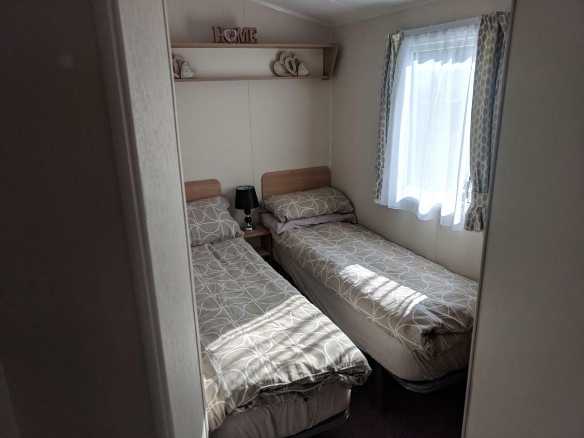 P&D'S Pearl Caravan At Tattershall Lakes Country Park Hotel Eksteriør billede