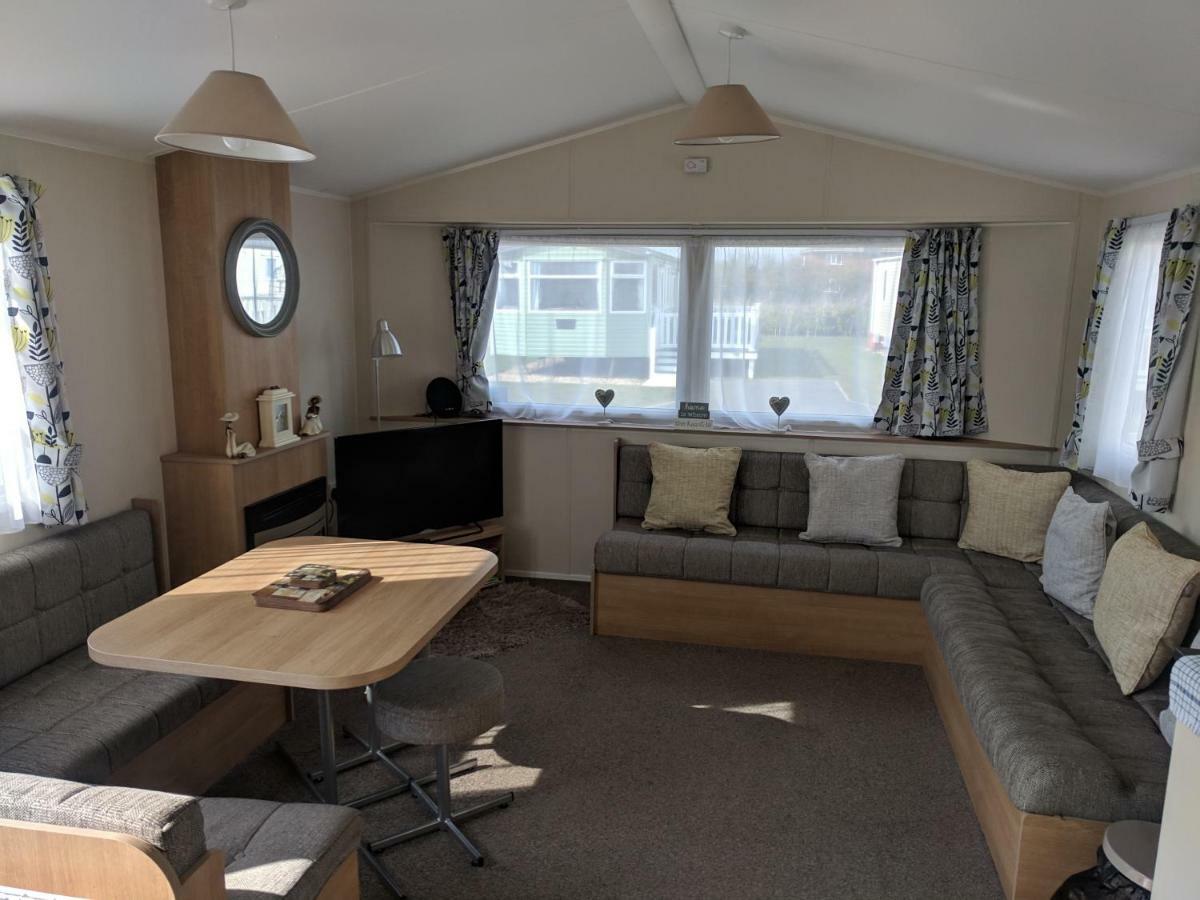 P&D'S Pearl Caravan At Tattershall Lakes Country Park Hotel Eksteriør billede